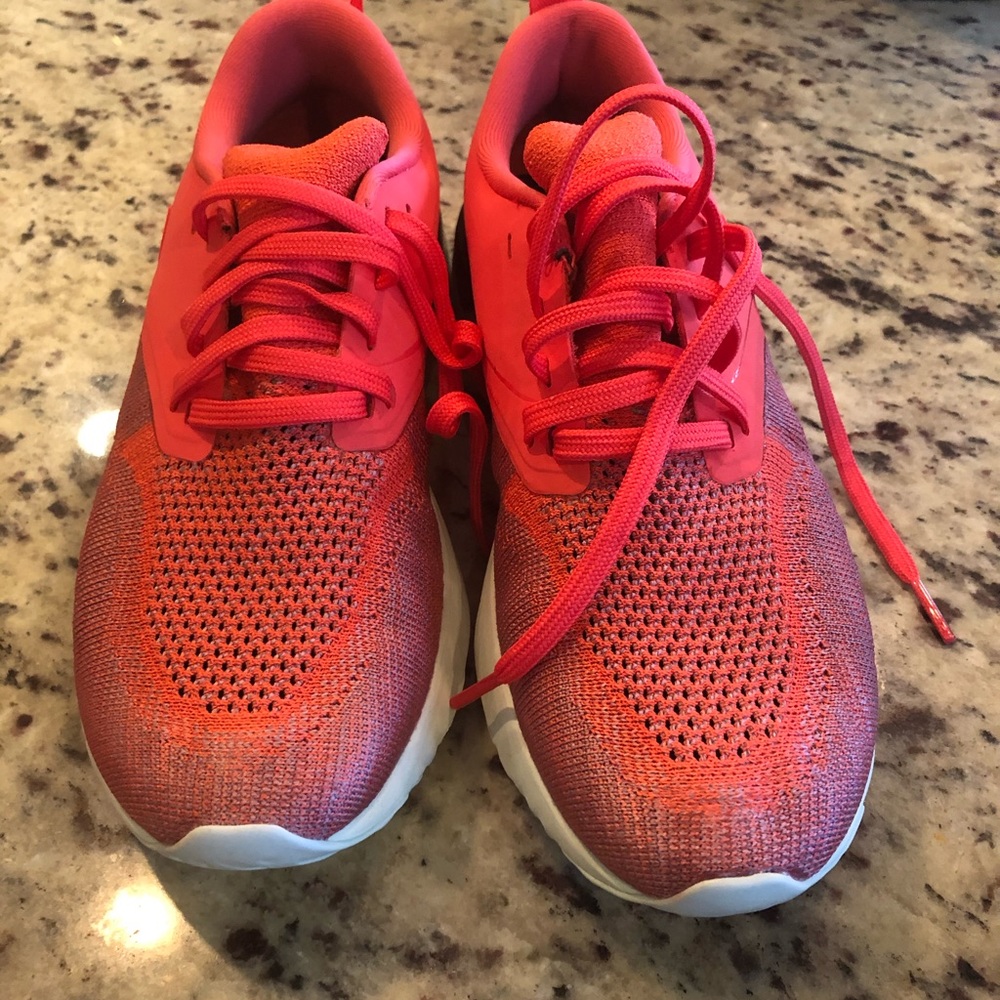Nike Odessey React 2 Flynit